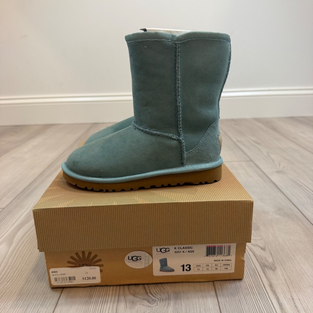 NEW UGG Kids Classic Aqua Sky Suede Sheepskin Boots 5251 K AQS Size 13